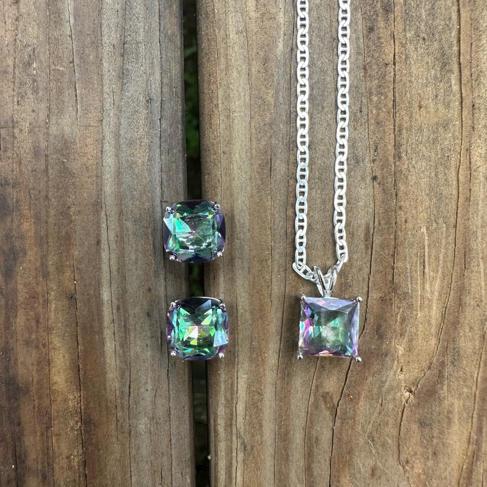Elegant Stamped Silver Necklace and Earring Set